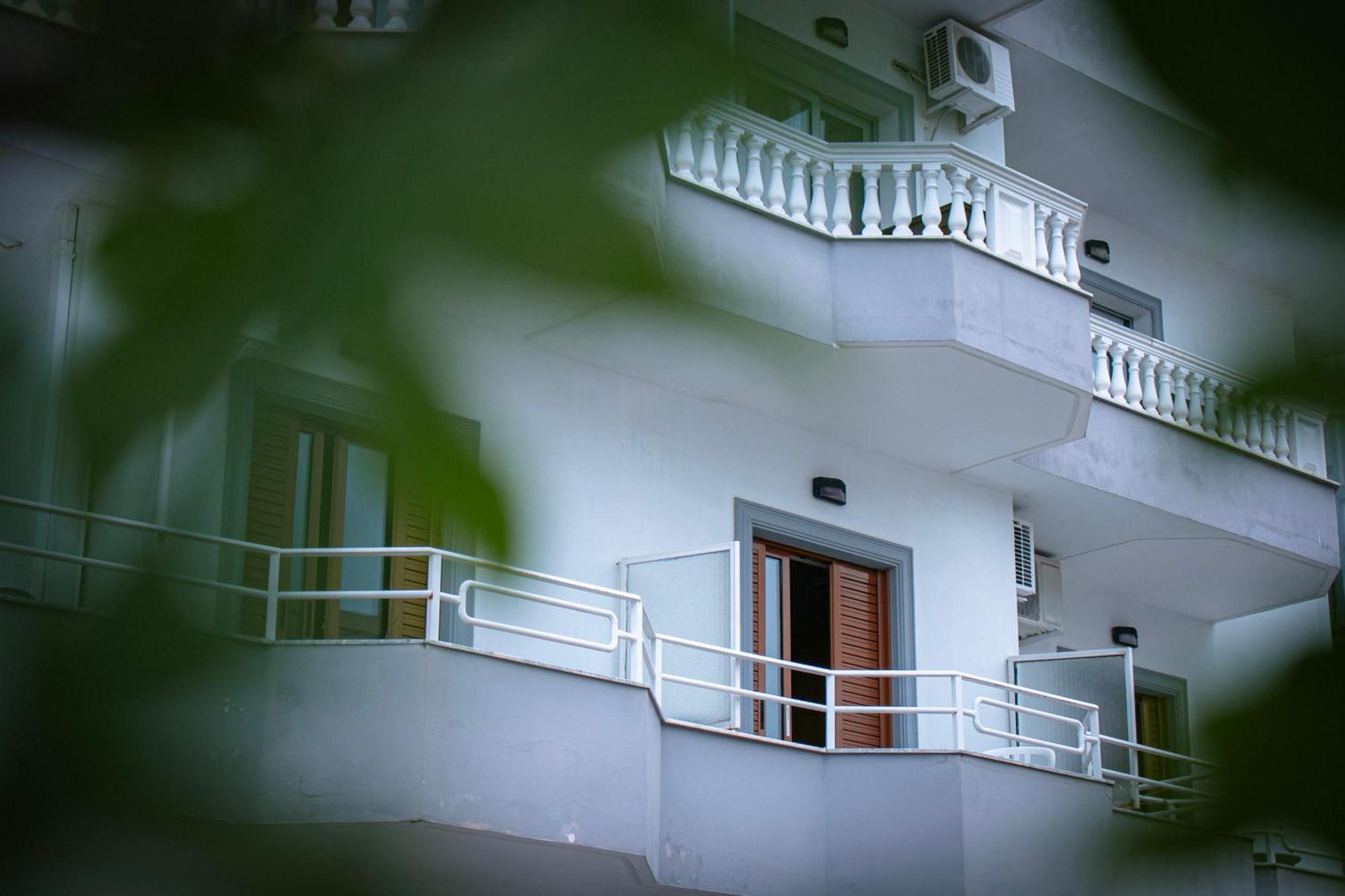 Hotel Fron Saranda Dış mekan fotoğraf