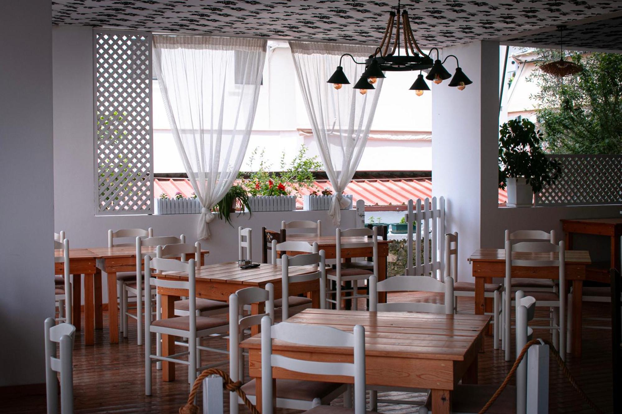 Hotel Fron Saranda Dış mekan fotoğraf
