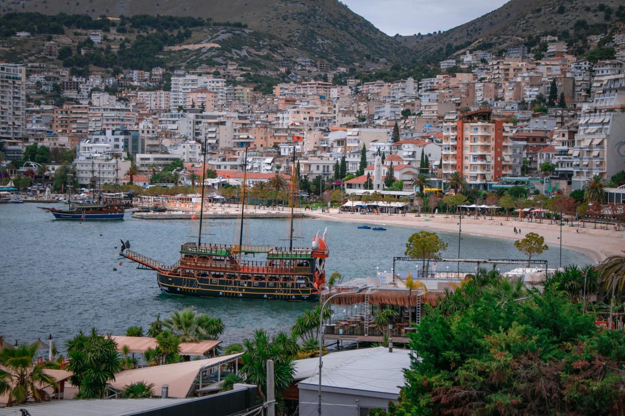 Hotel Fron Saranda Dış mekan fotoğraf